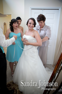 Best Lakeside wedding at Paradise Cove in Orlando, Florida - Wedding photographer - Sandra Johnson (SJFoto.com)